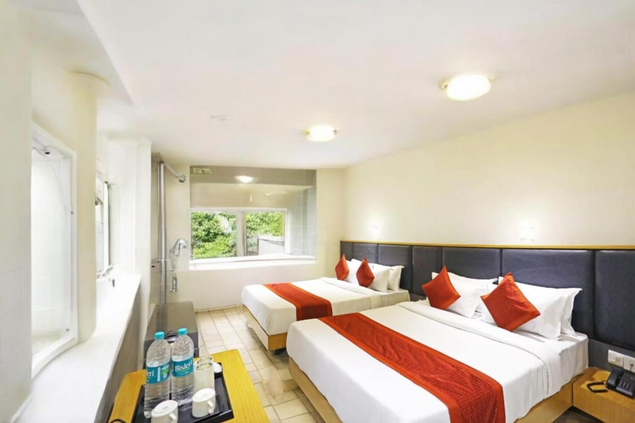 Hotel Almora Sky Near By Delhi International Airport With - Free Airport Pickup And Drop New Delhi Exterior photo