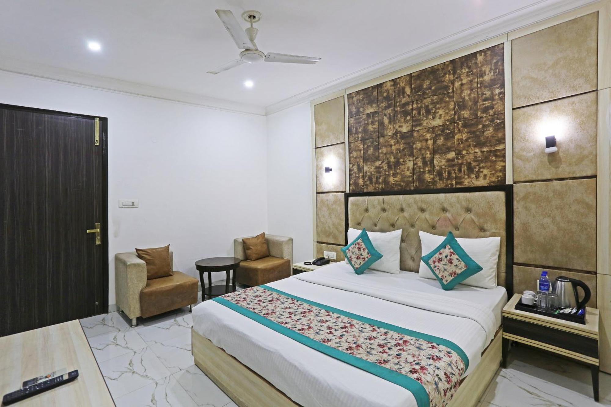 Hotel Almora Sky Near By Delhi International Airport With - Free Airport Pickup And Drop New Delhi Exterior photo